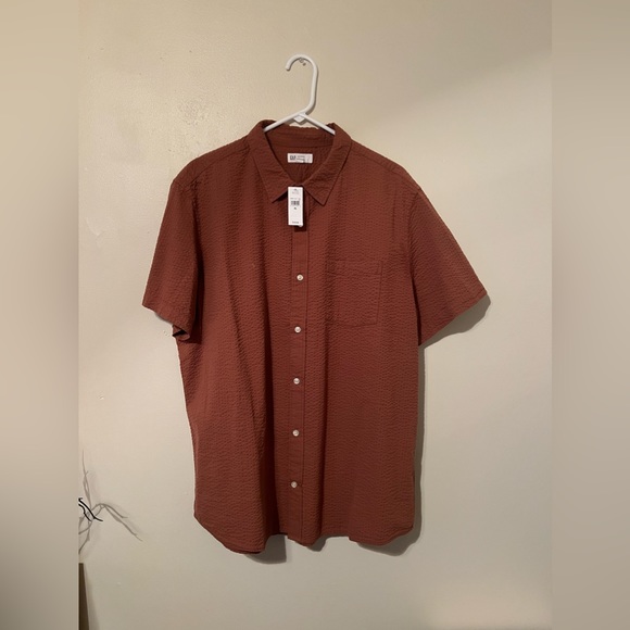 GAP Other - NEW WITH TAG | Men’s Gap Seersucker Shirt in Standard Fit (Size XL)